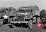 Standbild rote Kugel Konvoi Chartres Frankreich, 1944, aus Sekunde 12 historischem Filmmaterial Videoclip 65675054522