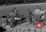 Standbild rote Kugel Konvoi Chartres Frankreich, 1944, aus Sekunde 34 historischem Filmmaterial Videoclip 65675054522
