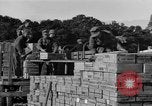 Standbild rote Kugel Konvoi Chartres Frankreich, 1944, aus Sekunde 53 historischem Filmmaterial Videoclip 65675054522