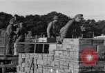 Standbild rote Kugel Konvoi Chartres Frankreich, 1944, aus Sekunde 56 historischem Filmmaterial Videoclip 65675054522