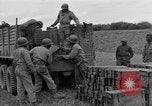 Standbild rote Kugel Konvoi Chartres Frankreich, 1944, aus Sekunde 18 historischem Filmmaterial Videoclip 65675054523