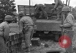 Standbild rote Kugel Konvoi Chartres Frankreich, 1944, aus Sekunde 32 historischem Filmmaterial Videoclip 65675054523
