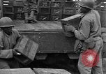 Standbild rote Kugel Konvoi Chartres Frankreich, 1944, aus Sekunde 35 historischem Filmmaterial Videoclip 65675054523