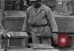 Standbild rote Kugel Konvoi Chartres Frankreich, 1944, aus Sekunde 37 historischem Filmmaterial Videoclip 65675054523