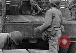 Standbild rote Kugel Konvoi Chartres Frankreich, 1944, aus Sekunde 39 historischem Filmmaterial Videoclip 65675054523
