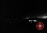 Standbild Ploiesti Öl Waldbrände von Bombardierung von 15 US Air Force Ploesti Rumänien, 1944, aus Sekunde 4 historischem Filmmaterial Videoclip 65675054527