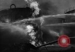 Standbild Ploesti Air Raid Brände Ploesti Rumänien, 1944, aus Sekunde 20 historischem Filmmaterial Videoclip 65675054528
