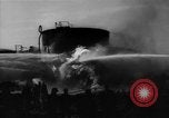 Standbild Ploesti Air Raid Brände Ploesti Rumänien, 1944, aus Sekunde 28 historischem Filmmaterial Videoclip 65675054528