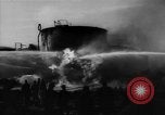 Standbild Ploesti Air Raid Brände Ploesti Rumänien, 1944, aus Sekunde 29 historischem Filmmaterial Videoclip 65675054528