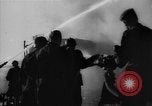 Standbild Ploesti Air Raid Brände Ploesti Rumänien, 1944, aus Sekunde 47 historischem Filmmaterial Videoclip 65675054528