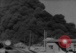 Standbild bombardiert Kesselwagen brennen in Ploiesti Ploesti Rumänien, 1944, aus Sekunde 16 historischem Filmmaterial Videoclip 65675054531