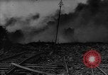 Standbild bombardiert Kesselwagen brennen in Ploiesti Ploesti Rumänien, 1944, aus Sekunde 40 historischem Filmmaterial Videoclip 65675054531