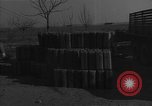 Standbild Benzin Kanister Wegberg Deutschland, 1945, aus Sekunde 11 historischem Filmmaterial Videoclip 65675054533