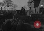 Standbild Benzin Kanister Wegberg Deutschland, 1945, aus Sekunde 27 historischem Filmmaterial Videoclip 65675054533
