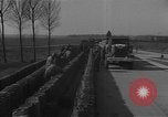 Standbild Benzin Kanister Wegberg Deutschland, 1945, aus Sekunde 5 historischem Filmmaterial Videoclip 65675054534