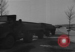 Standbild Benzin Kanister Wegberg Deutschland, 1945, aus Sekunde 9 historischem Filmmaterial Videoclip 65675054534