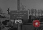 Standbild Benzin Kanister Wegberg Deutschland, 1945, aus Sekunde 36 historischem Filmmaterial Videoclip 65675054535