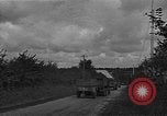 Immagine di Sfera rossa Express Saint Lo Francia, 1944, secondo 39 filmato di repertorio 65675054538