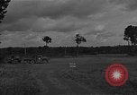 Immagine di Sfera rossa Express Saint Lo Francia, 1944, secondo 47 filmato di repertorio 65675054538