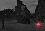 Immagine di Sfera rossa Express Saint Lo Francia, 1944, secondo 46 filmato di repertorio 65675054542