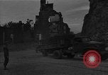 Immagine di Sfera rossa Express Saint Lo Francia, 1944, secondo 47 filmato di repertorio 65675054542