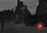 Immagine di Sfera rossa Express Saint Lo Francia, 1944, secondo 48 filmato di repertorio 65675054542
