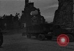 Immagine di Sfera rossa Express Saint Lo Francia, 1944, secondo 51 filmato di repertorio 65675054542
