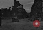 Immagine di Sfera rossa Express Saint Lo Francia, 1944, secondo 54 filmato di repertorio 65675054542