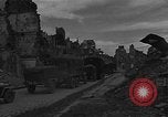 Immagine di Sfera rossa Express Saint Lo Francia, 1944, secondo 61 filmato di repertorio 65675054542
