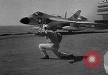 Standbild Anti-U-Boot-Krieg Atlantik, 1957, aus Sekunde 56 historischem Filmmaterial Videoclip 65675054546