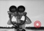 Standbild sky divers Fort Bragg North Carolina USA, 1960, aus Sekunde 13 historischem Filmmaterial Videoclip 65675054567
