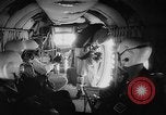 Standbild sky divers Fort Bragg North Carolina USA, 1960, aus Sekunde 18 historischem Filmmaterial Videoclip 65675054567