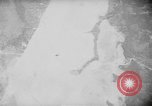 Standbild sky divers Fort Bragg North Carolina USA, 1960, aus Sekunde 25 historischem Filmmaterial Videoclip 65675054567