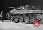 Standbild Drehstabfederung United States USA, 1944, aus Sekunde 5 historischem Filmmaterial Videoclip 65675054569