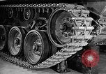 Standbild Drehstabfederung United States USA, 1944, aus Sekunde 16 historischem Filmmaterial Videoclip 65675054569