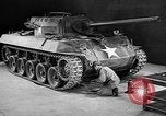 Standbild Drehstabfederung United States USA, 1944, aus Sekunde 33 historischem Filmmaterial Videoclip 65675054569