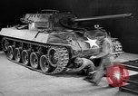 Standbild Drehstabfederung United States USA, 1944, aus Sekunde 39 historischem Filmmaterial Videoclip 65675054569