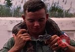 Image soldat américain Panama, 1969, de la seconde 11 séquences d'archives historiques vidéo 65675054578