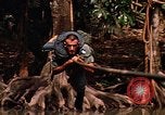 Standbild USA Soldat Panama, 1969, aus Sekunde 8 historischem Filmmaterial Videoclip 65675054580