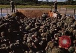 Standbild USA Soldaten Panama, 1969, aus Sekunde 32 historischem Filmmaterial Videoclip 65675054584