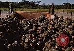 Standbild USA Soldaten Panama, 1969, aus Sekunde 41 historischem Filmmaterial Videoclip 65675054584