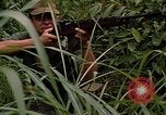 Standbild USA Soldaten Panama, 1969, aus Sekunde 14 historischem Filmmaterial Videoclip 65675054585
