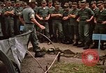 Standbild USA Soldaten Panama, 1969, aus Sekunde 42 historischem Filmmaterial Videoclip 65675054590