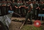 Standbild USA Soldaten Panama, 1969, aus Sekunde 47 historischem Filmmaterial Videoclip 65675054590