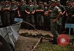 Standbild USA Soldaten Panama, 1969, aus Sekunde 53 historischem Filmmaterial Videoclip 65675054590