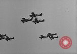 Image Curtiss P-1 Hawk United States USA, 1928, de la seconde 19 séquences d'archives historiques vidéo 65675054633