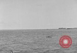 Standbild Rot Salmon Canning Company Bristol Bay Alaska USA, 1929, aus Sekunde 13 historischem Filmmaterial Videoclip 65675054637