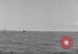 Standbild Rot Salmon Canning Company Bristol Bay Alaska USA, 1929, aus Sekunde 20 historischem Filmmaterial Videoclip 65675054637