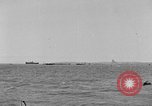 Standbild Rot Salmon Canning Company Bristol Bay Alaska USA, 1929, aus Sekunde 26 historischem Filmmaterial Videoclip 65675054637
