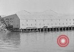 Standbild Rot Salmon Canning Company Bristol Bay Alaska USA, 1929, aus Sekunde 57 historischem Filmmaterial Videoclip 65675054637